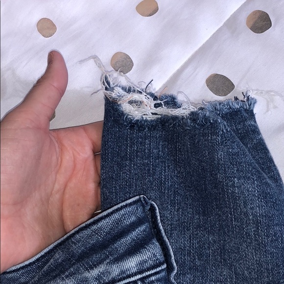Medium Wash, American Eagle high rise Jeggings !! - Picture 2 of 3